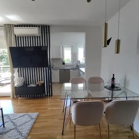 Sol In Mare Apartamento Solin